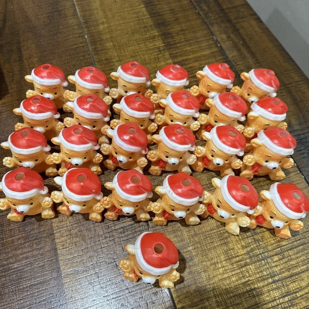 Lot of 25 Vtg‎ Christmas Around the World Blow Mold Teddy Bears w/Santa Hats